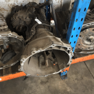 Isuzu gearbox 6vd1 3.2 diesel 4×4 manual