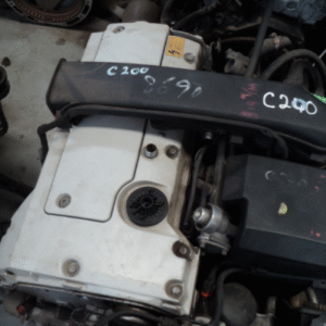 Mercedes engine c200